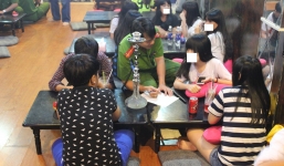 Hai quán cà phê bán shisha cho học sinh bị xử phạt